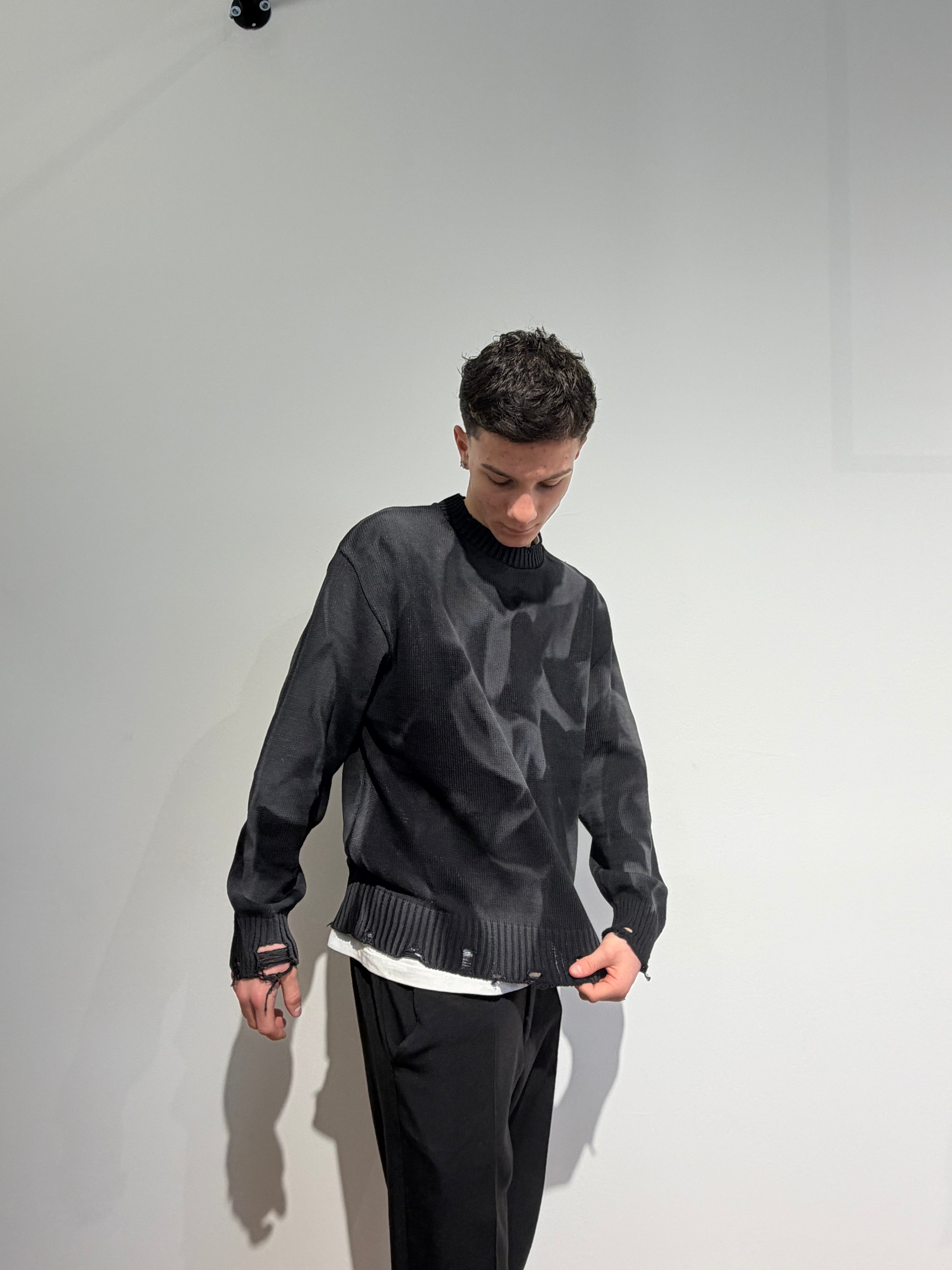 MAGLIONE GHOST BLACK