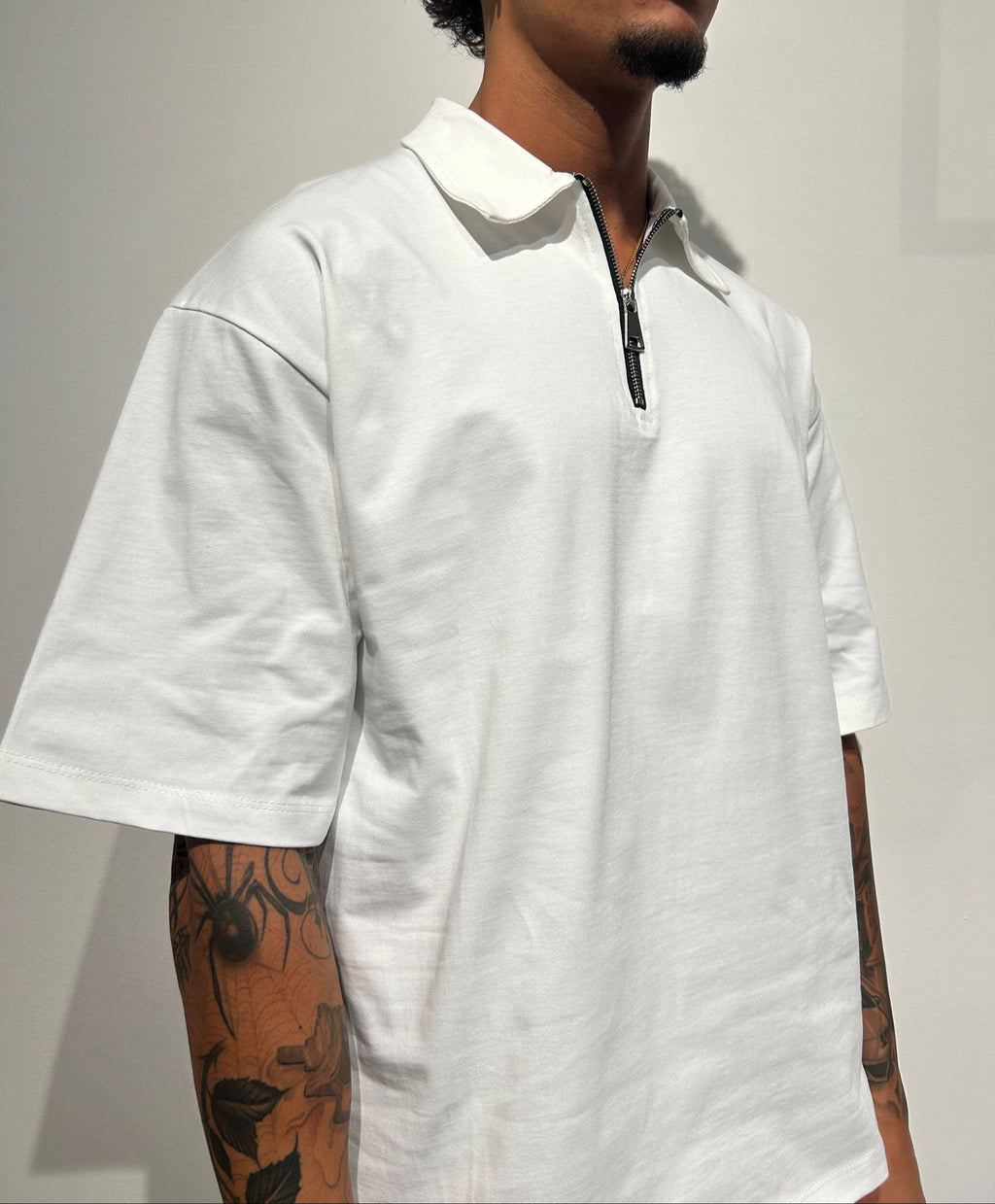 T-SHIRT ZIP BIANCA