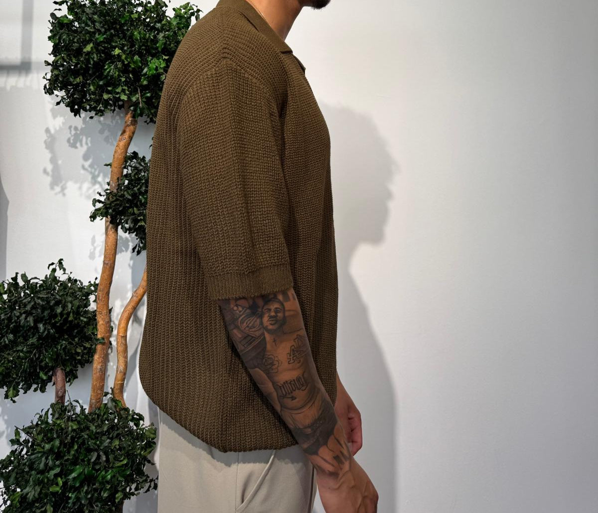 T-SHIRT POLO TAGLIO MARRONE