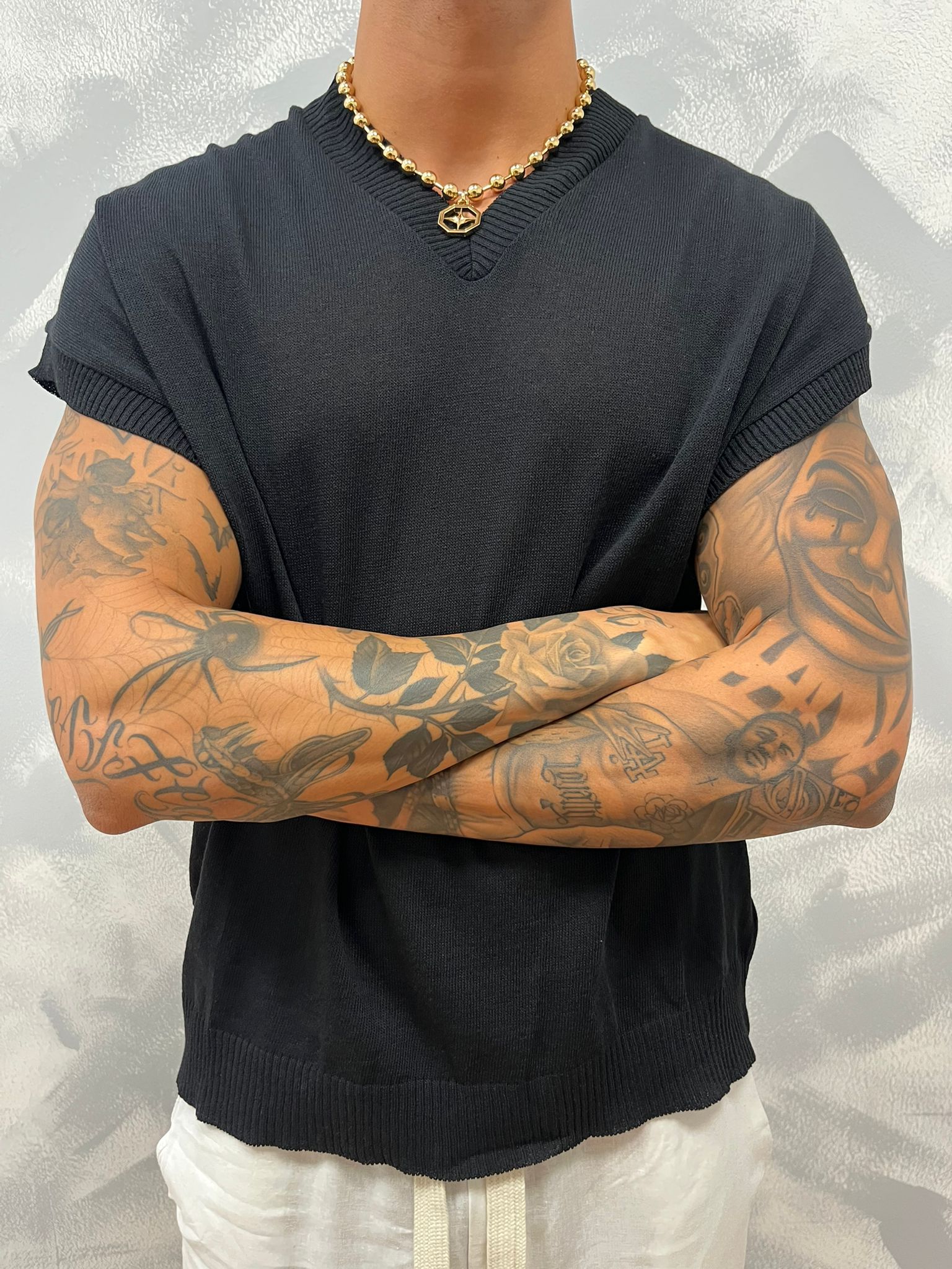 T-SHIRT SMANICATA FILO NERA