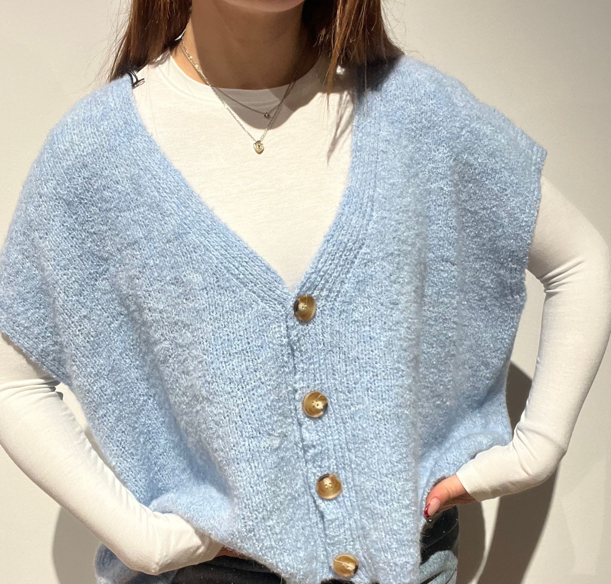 CARDIGAN SMANICATO OVER AZZURRO