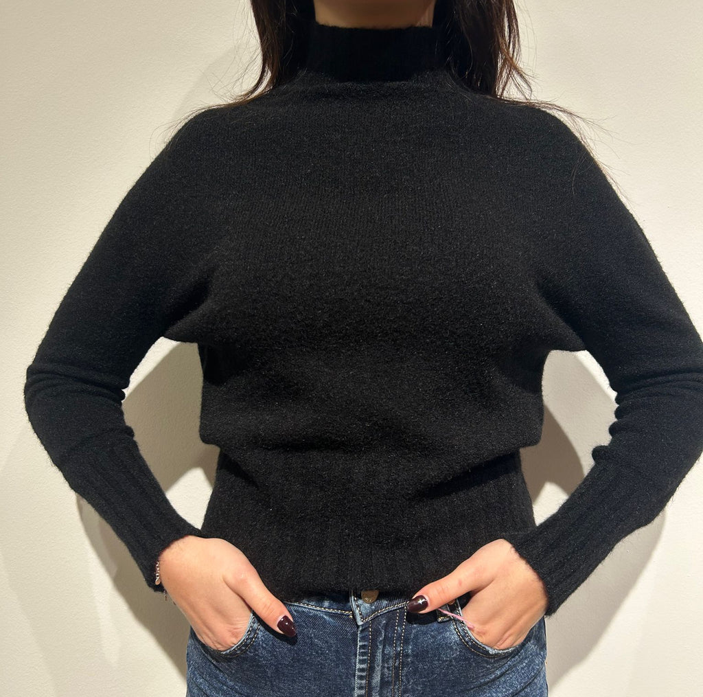 MAGLIONCINO 1/2 COLLO NERO