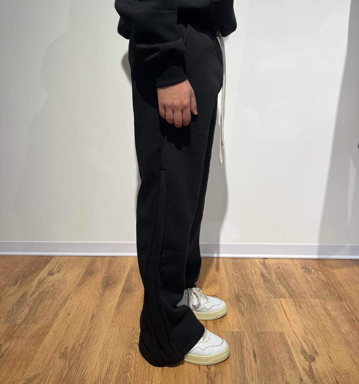 PANTALONE TUTA FLARE NERO